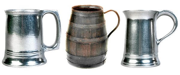 Chope de bière viking en bois : élégance et authenticité